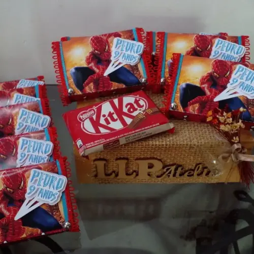 Kit com 10 Porta Kitkat 3d Luxo - Homem Aranha Modelo 01