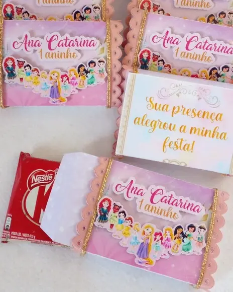 Kit com 10 Porta Kitkat 3d Luxo - Princesas Disney
