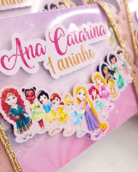 Kit com 10 Porta Kitkat 3d Luxo - Princesas Disney