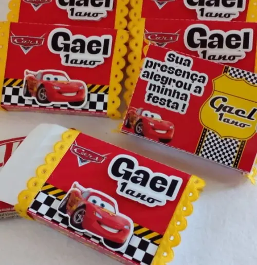 Kit com 10 Porta Kitkat 3d Luxo Carros