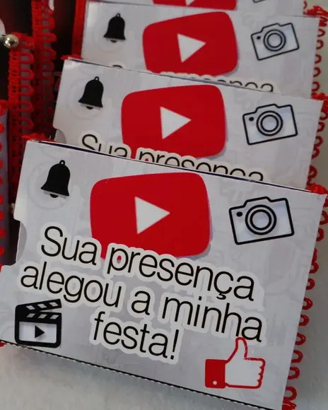 Kit com 10 Porta Kitkat 3d Luxo - Youtube