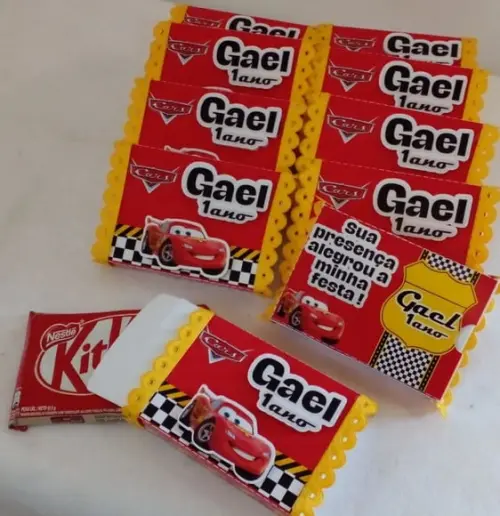 Kit com 10 Porta Kitkat 3d Luxo Carros