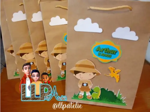Kit com 10 Sacola Kraft 3d - Dinossauros