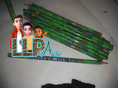 Kit com 13 Lápis Personalizado Comprando a Ponteira