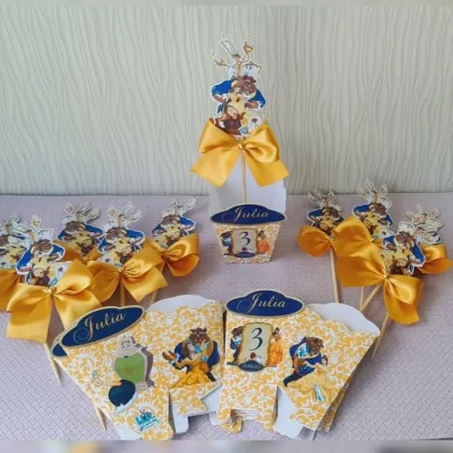 Kit com 15 Centro de Mesa - Cachepô a Bela e a Fera com Laço