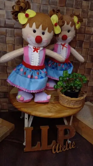 Kit com 15 Palhacinha Circo Rosa - Centro de Mesa