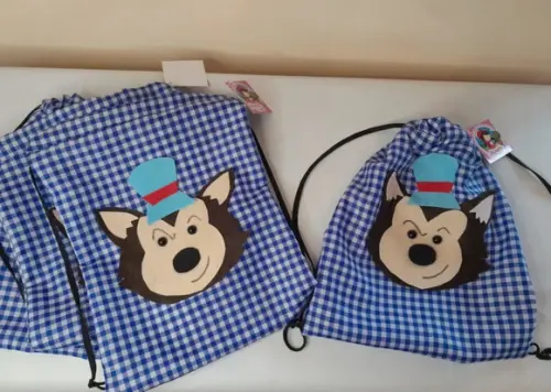 Kit com 15 Sacomochila Tecido - Chapeuzinho Vermelho