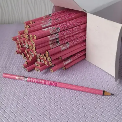 Kit com 20 Lápis Personalizado com Adesivo - Roblox