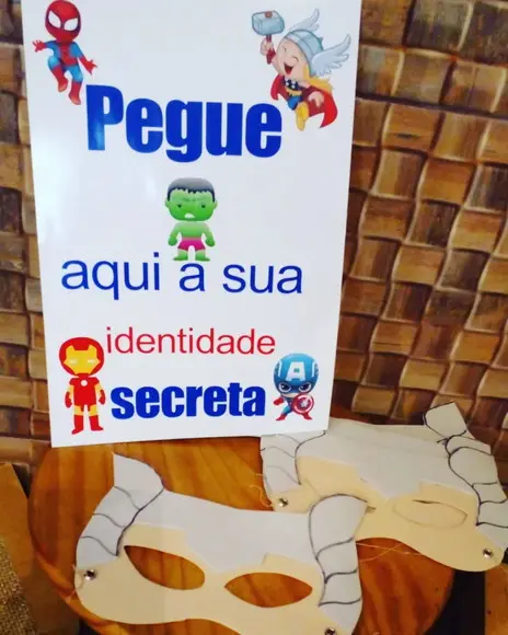 Kit com 20 Máscaras em Eva Heróis