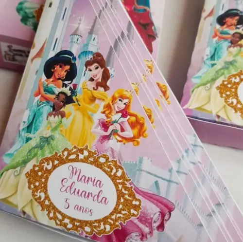Kit com 20 Porta Guardanapos-princesas