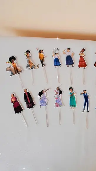 Kit com 20 Topper Docinho ou Cupcake - Encanto