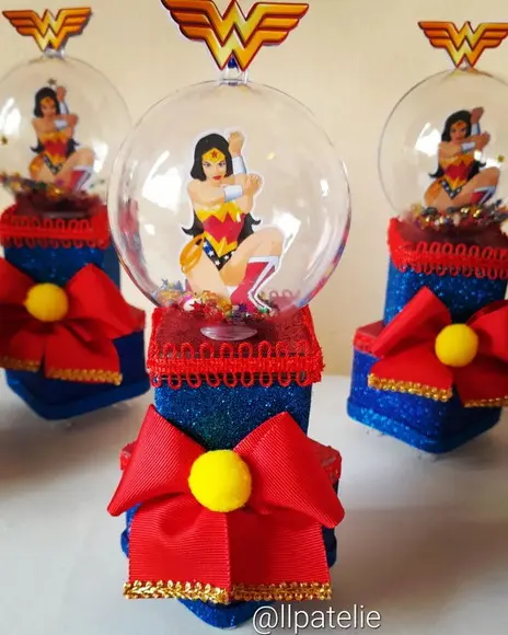 Kit com 5 Porta Jóias Luxo - Mulher Maravilha