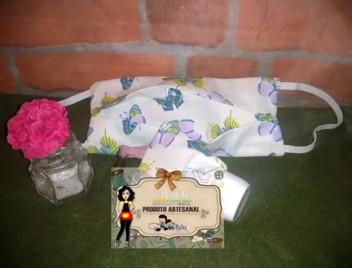 Máscara de proteção - kit máscara + porta álcool em gel