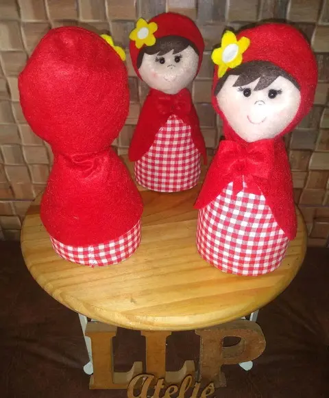 Peso de porta - chapeuzinho vermelho