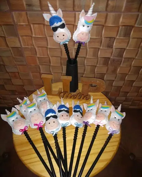 Ponteiras Unicórnio Em Feltro
