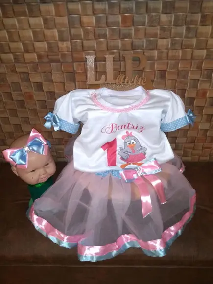 Roupa Galinha Pintadinha