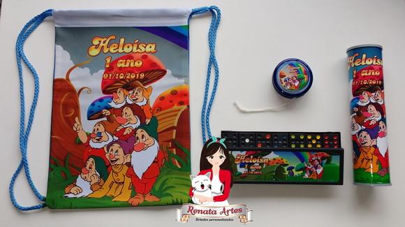 Kit Jogos na Mochila Branca de Neve e os 7 Anões