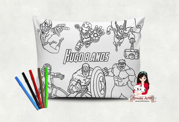 Almofada Pinte e Lave Vingadores