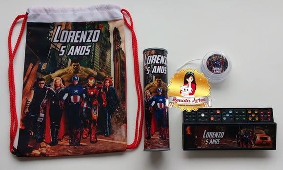 os Vingadores - Kit Jogos na Mochila Personalizado