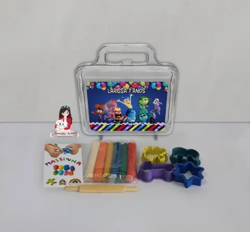 Kit Massinha na Maleta Divertidamente