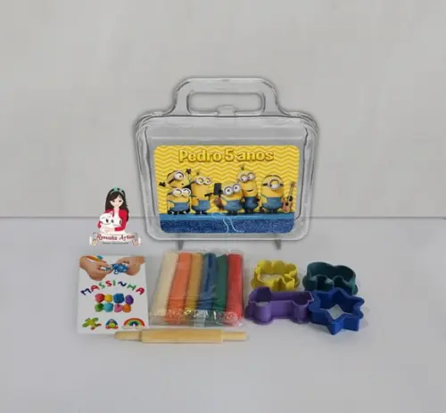 Kit Massinha na Maleta Minions