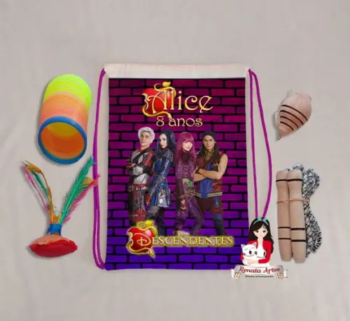 Mochila Boa Infância Tema Descendentes Nova