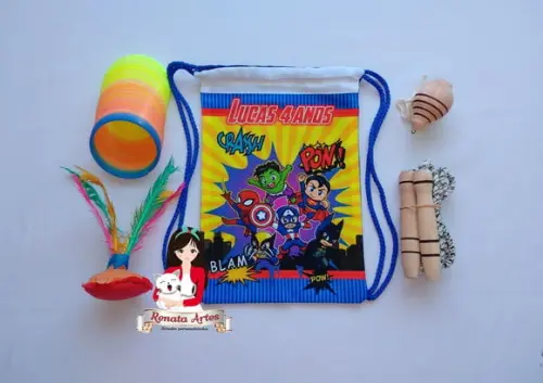 Mochila Boa Infância Tema Vingadores Desenho