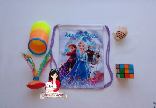 Mochila Brinquedos Retrô Tema Frozen 2