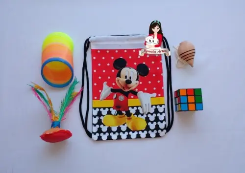 Mochila Brinquedos Retrô Tema Mickey