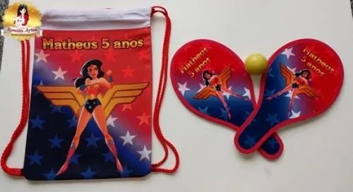 Mochila Ping Pong Tema Mulher Maravilha