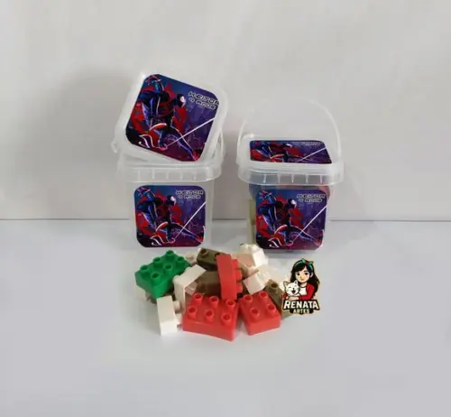 Monta Monta no Baldinho Personalizado Aranhaverso