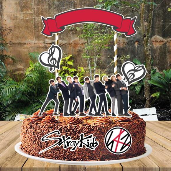 Topo de Bolo Stray Kids - 2594 Arquivo Digital