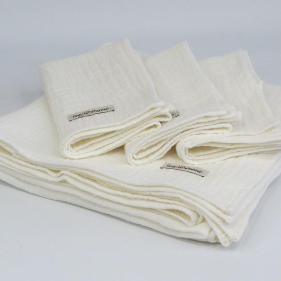 Cueiro Fraldão 1m x 1m Dupla Face em Gaze de Algodão 100% -