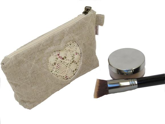 Necessaire em Linho Coração