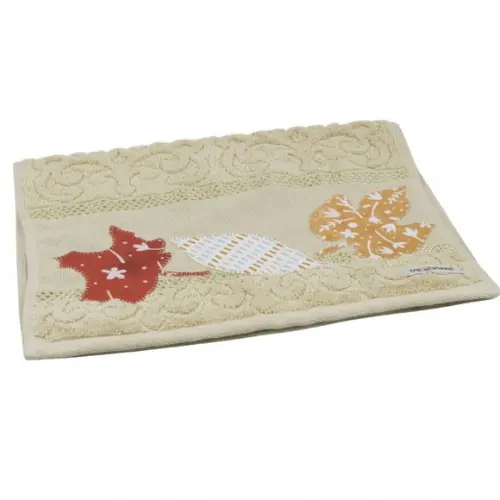 Kit Toalha Lavado e Porta Papel Higiênico Bordado