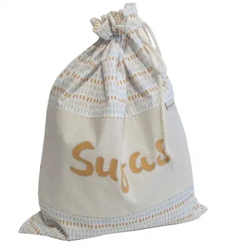 Saco roupa impermeável bordado