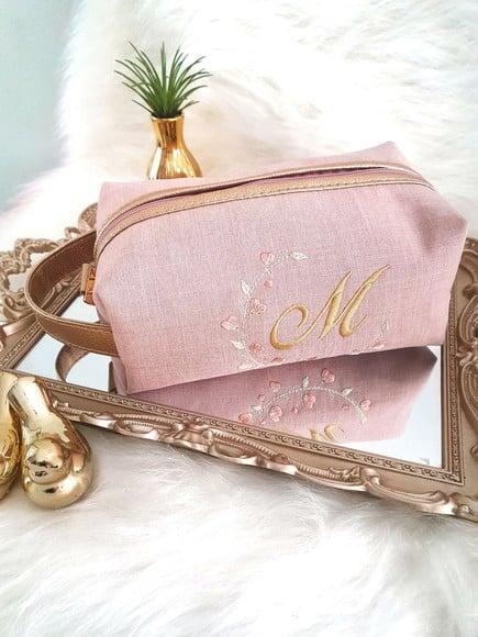 Necessarie Box