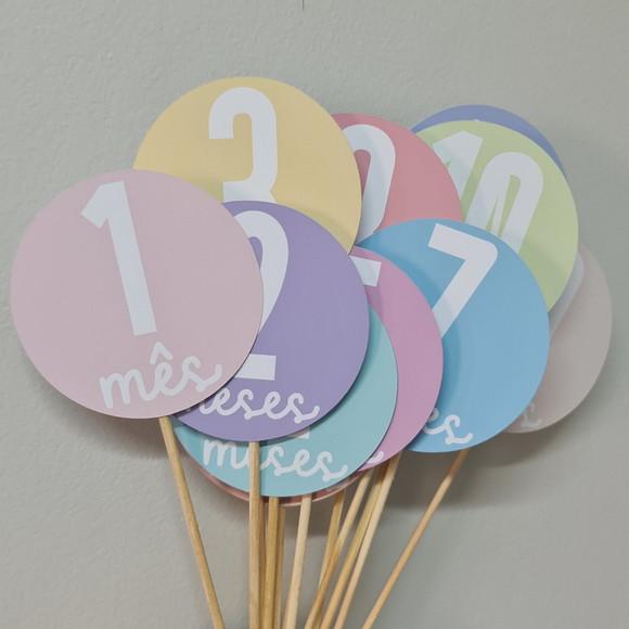 Kit Mesversário com Topos de Bolo Todos os Meses sem Nome