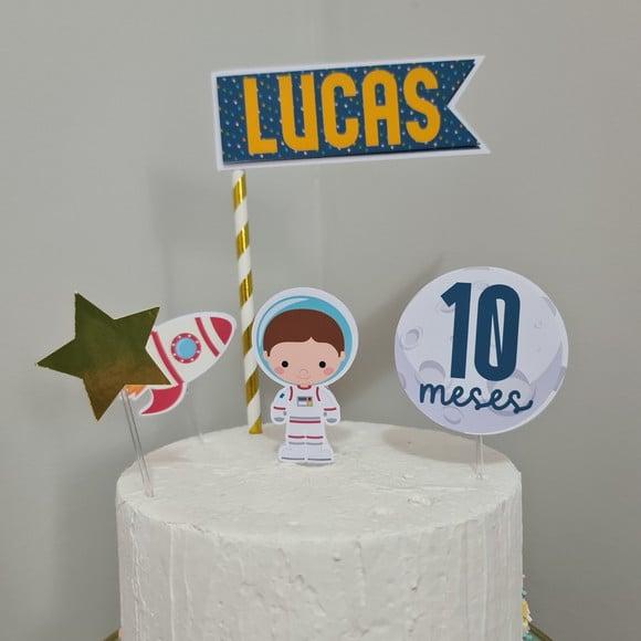 Topo de Bolo para Mesversário do bebê Foguete Astronauta
