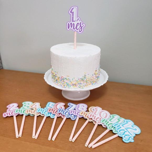 Kit Mesversário com Topos de Bolo todos os meses