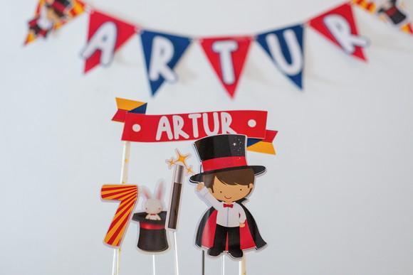 Kit Básico Festa em Casa Aniversário Tema Mágica