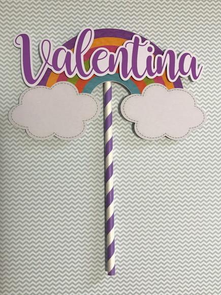 Topo de Bolo em papel Arco-íris personalizado com nome