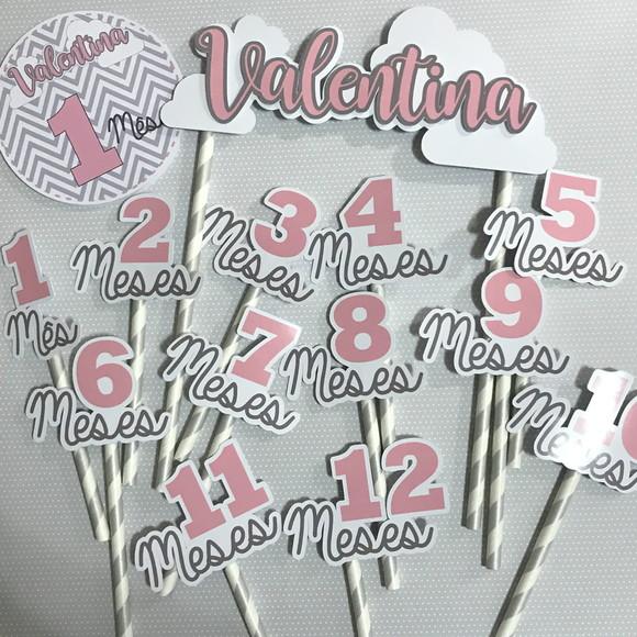 Kit Completo Mesversário Bebê com Topos de Bolo e Adesivos