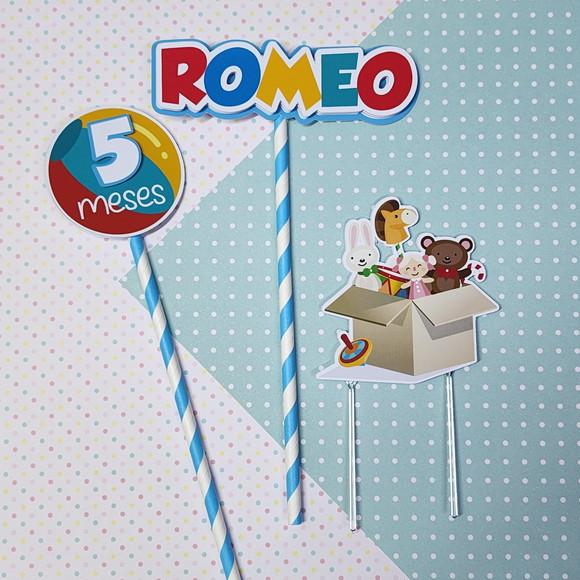 Topo de Bolo Scrap para Mesversário Tema Caixa de Brinquedos