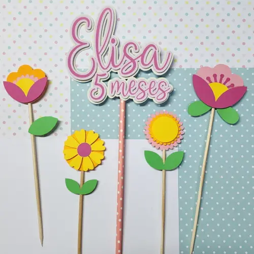 Topo de Bolo Flores Coloridas em Camadinhas de Papel