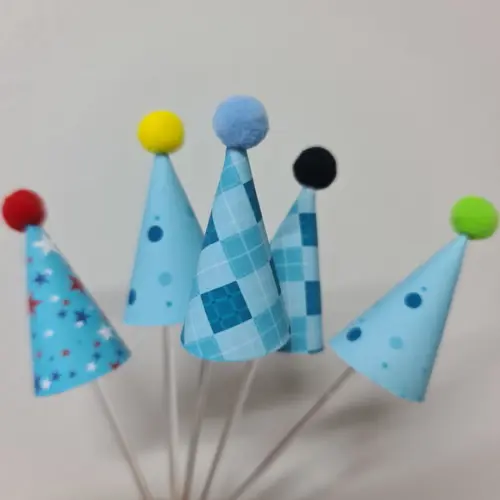 10 Toppers para Docinhos 3d Chapeuzinho de Festa com Pompom