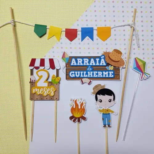 Topo de Bolo Mesversário Festa Junina Menino