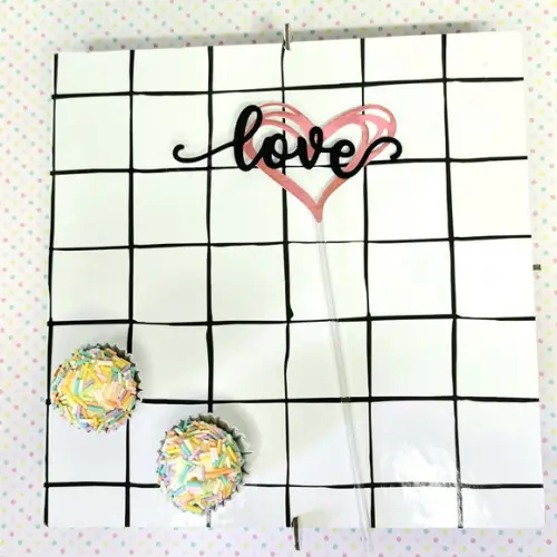 Topo de Bolo Coração Love Dia dos Namorados