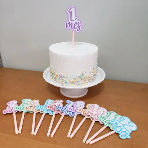Kit Mesversário com Topos de Bolo todos os meses