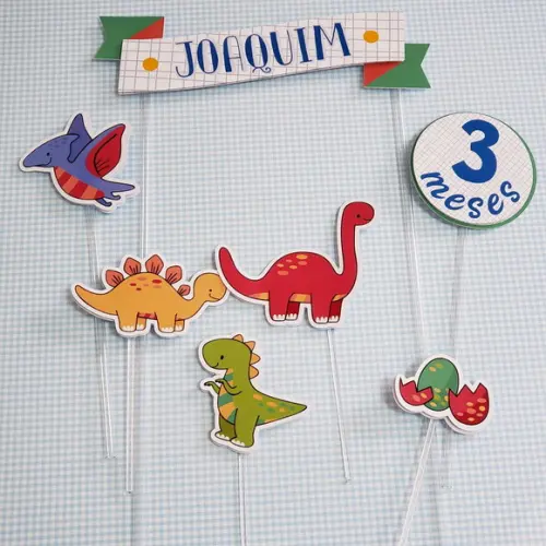 Topo de Bolo para Mesversário do bebê Tema Dinossauro
